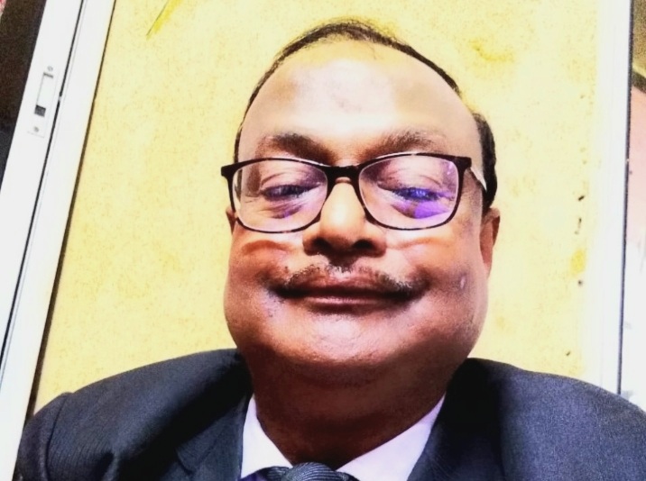 लातेहार के नये सिविल सर्जन बने डॉ. दिनेश कुमार