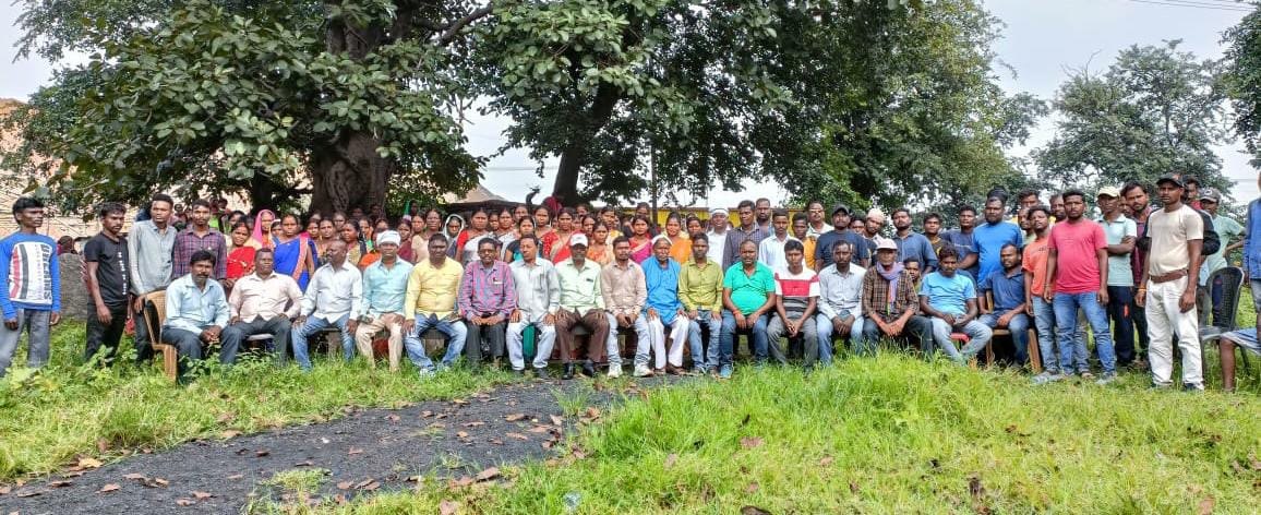 रोड सेल के मुद्दे पर विस्थापित समिति न्यू बिरसा पोटंगा ने की बैठक