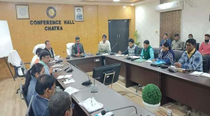 DC holds meeting in view of possible visit of Chief Minister