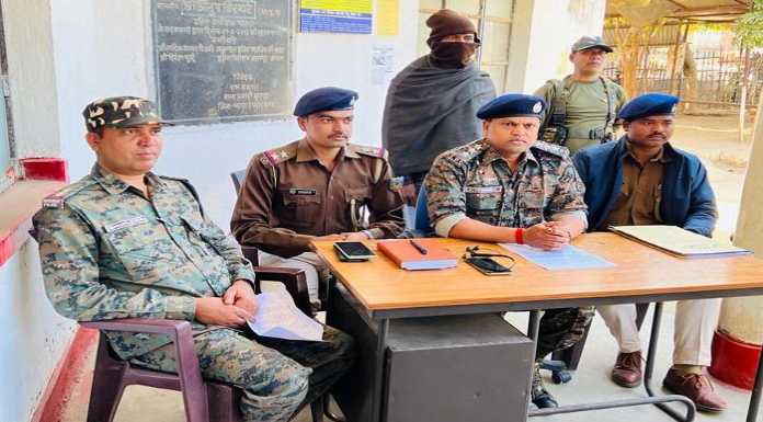 Area commander of extremist organization TSPC arrested in Chatra