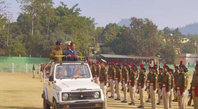 Latehar DC and SP reviewed the preparations for Republic Day