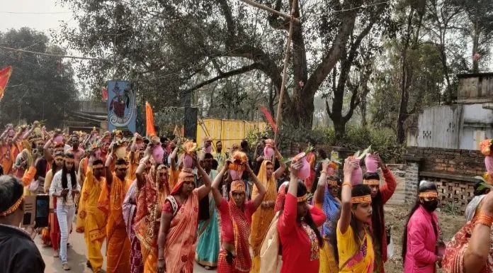 Shatchandi Mahayagya begins with Kalash Yatra in Giddi