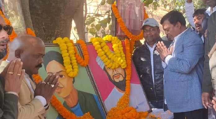 Tributes paid to freedom fighters Tikait Umraon and Sheikh Bhikhari