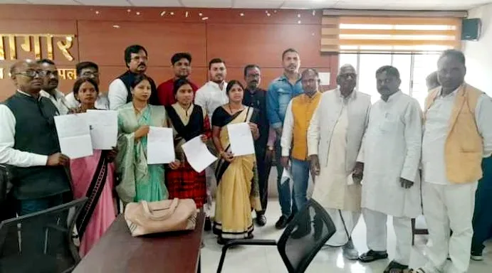 13 members elected unopposed for Palamu District Planning Committee