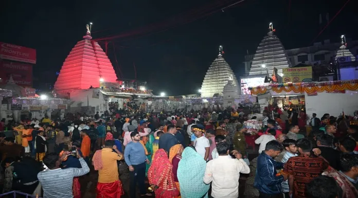 Crowd of devotees gathered in Babadham on Mahashivratri