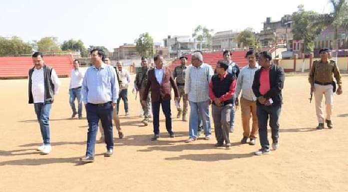 DC reviewed the preparations for the National Jute Fair