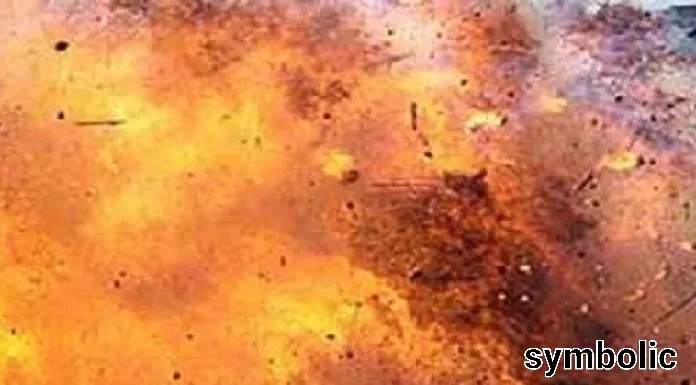 Three CRPF men injured in IED blast