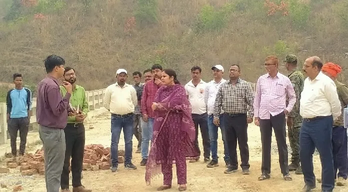 Deputy Commissioner visited Ramgarh city and Mandu block