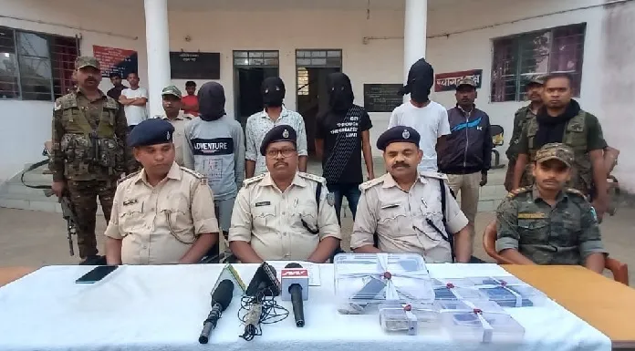Four criminals arrested with weapons in Simdega