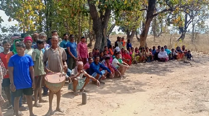 Meeting held at Tilaiya Sarna site of Potanga regarding Baha festival