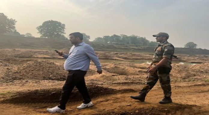 38 vehicles engaged in illegal mining and transportation seized in Pakur