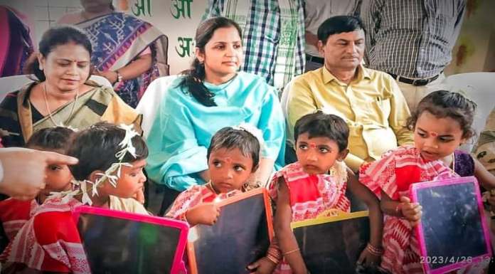 Model Anganwadi center inaugurated in Nawadih of Gola block