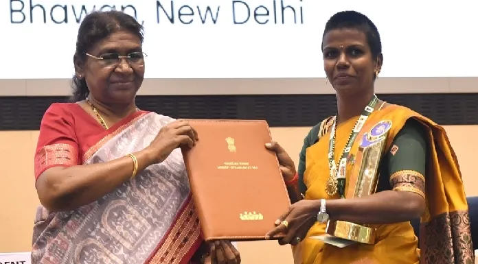 President Draupadi Murmu presented the National Panchayat Award