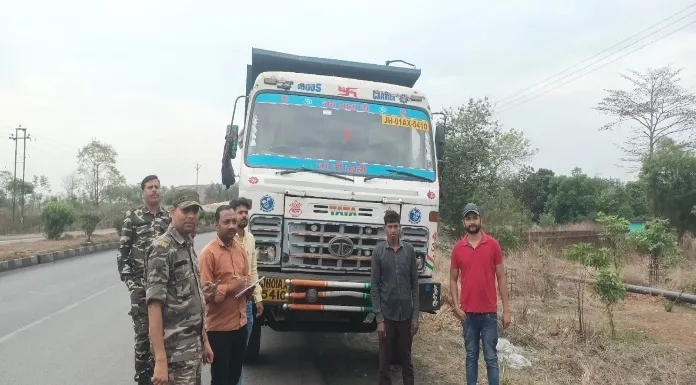 Ramgarh district administration took action against illegal mining