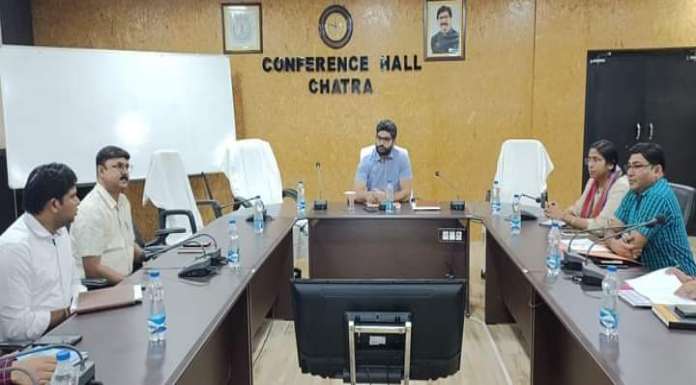 Chatra DC reviewed the works of drinking water and sanitation division