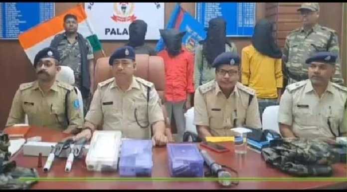Used to loot wearing police uniform, got caught by the police