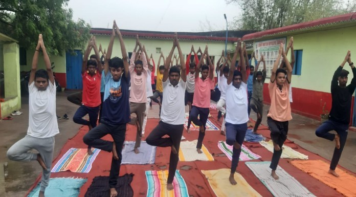 International Yoga Day celebrated at Shanti Niketan School