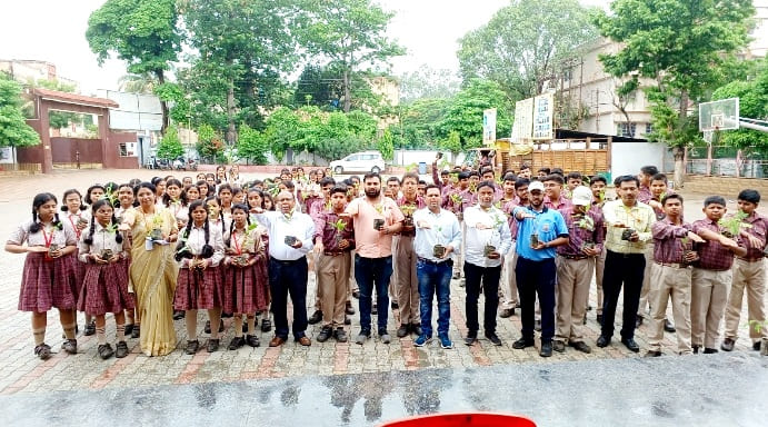 Seminar organized in DAV Gandhinagar under Mission Life