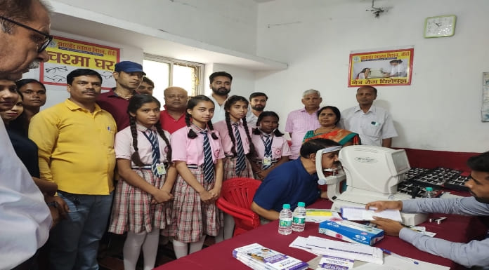 Free eye and dental checkup of 300 students