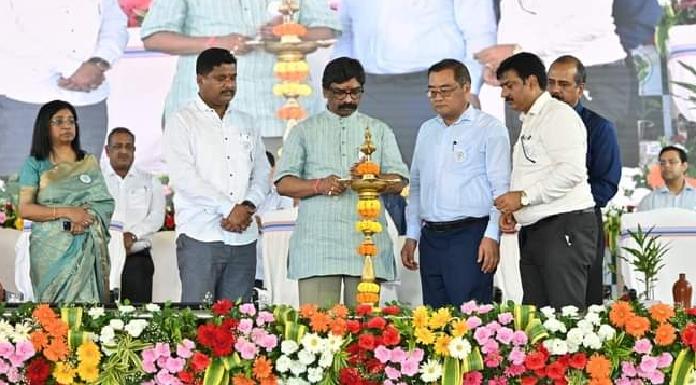 In the 74th Van Mahotsav, CM said, must plant saplings on every festival