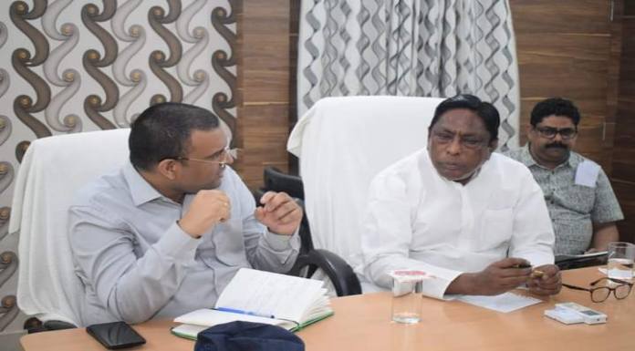 Minister Alamgir Alam held a review meeting in Pakur