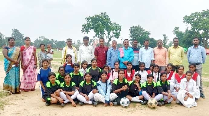 Football competition organized in Balasgara under Khelo Jharkhand