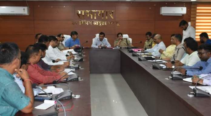 Palamu dc gave strict instructions on illegal mining