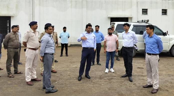 Ramgarh DC inspected Siddo-Kanhu Stadium