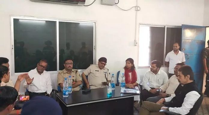 Giridih SP took stock of the security arrangements of the civil court
