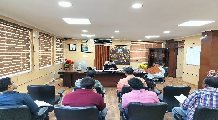 Ramgarh DC reviewed the work being done by Social Security Branch