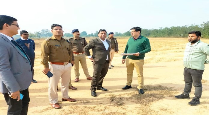 Ramgarh DC and SP inspected the venue regarding CM's program