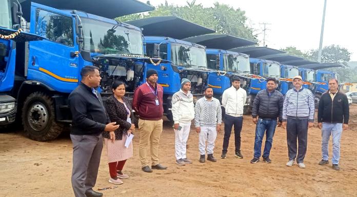 Eight new tipper trucks inaugurated in Balkudra mine of Bhurkunda
