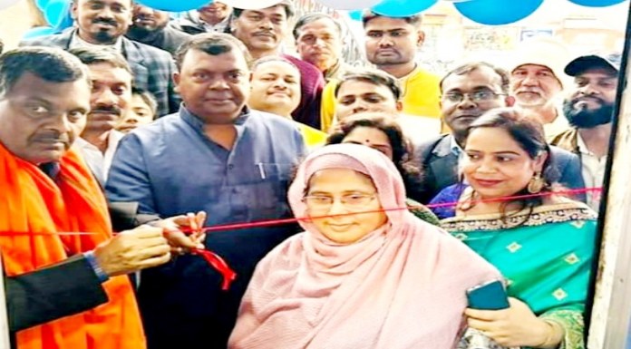 MP Chandraprakash Choudhary inaugurated the diagnostic center in Chitarpur