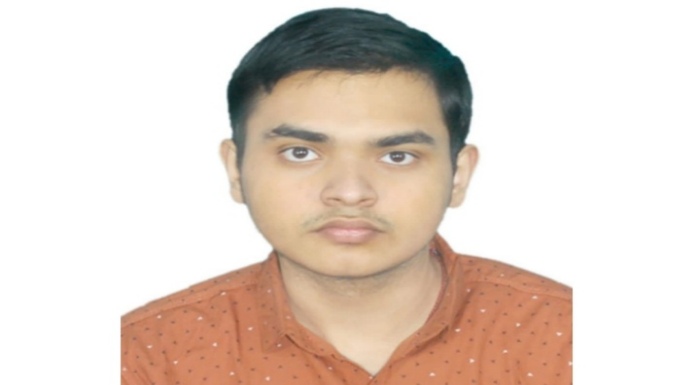 DAV Urimari student Arnav Roy scored 99.84 percentile in NEET.