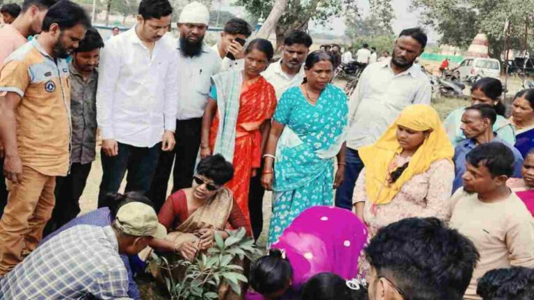 मुड़मा जतरा भूमि विवाद: बिरसा उरांव से मिलीं निशा भगत, उठाई जांच की मांग